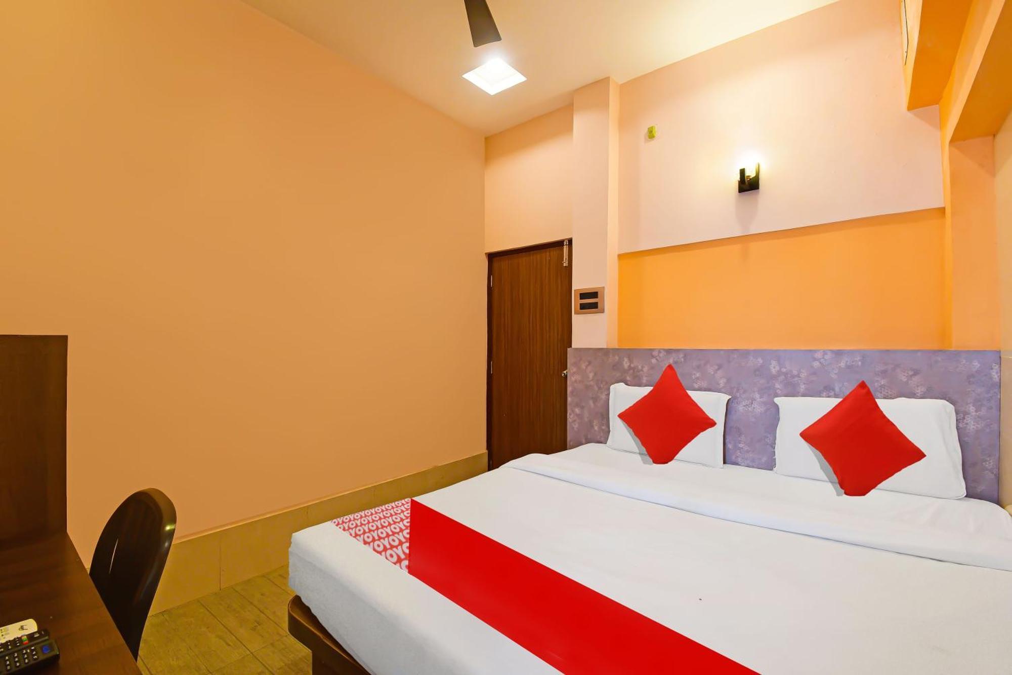 Oyo Flagship Hotel Sea Garden Puri Exterior foto